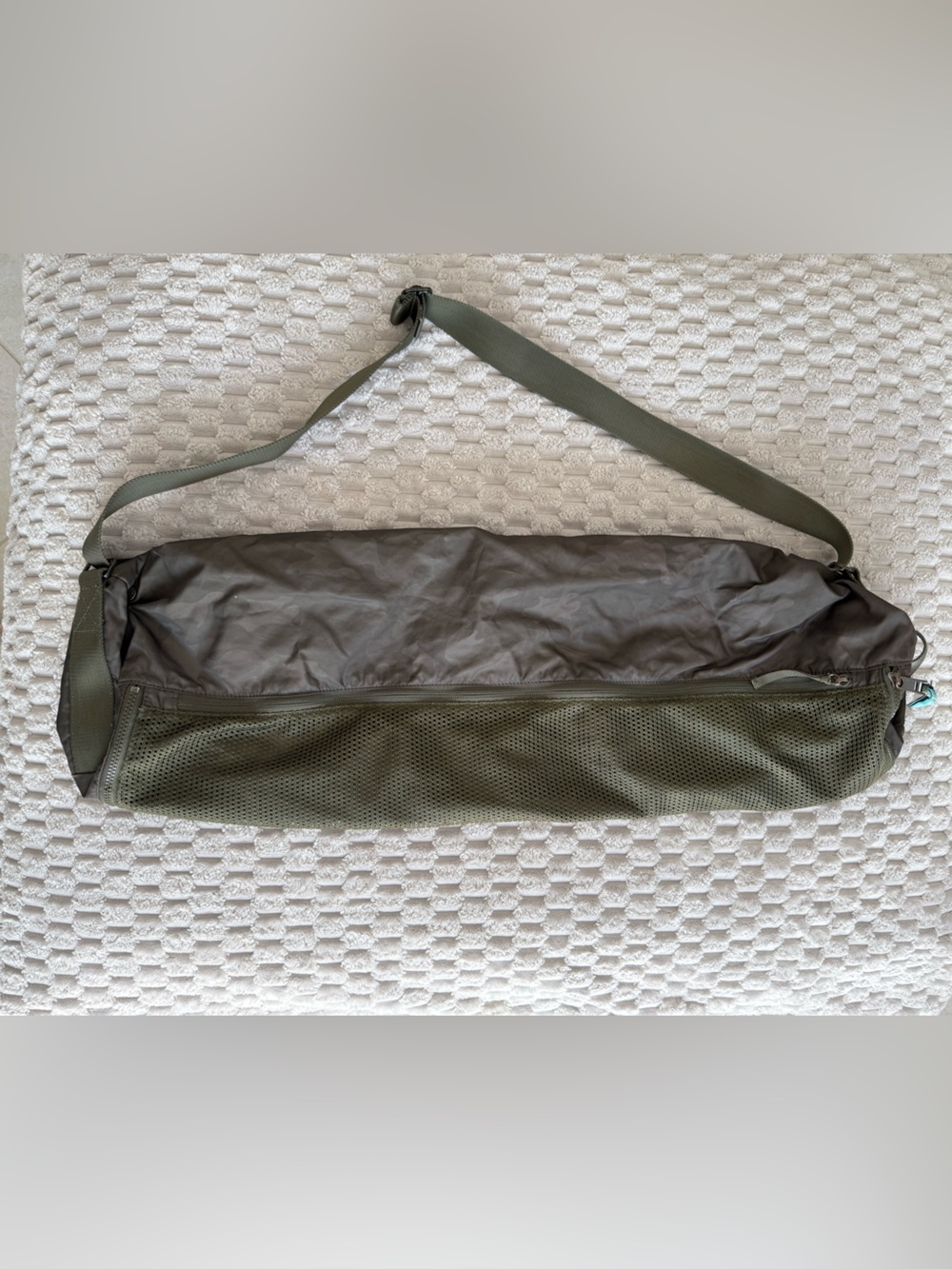 lululemon athletica Olive Green Mesh Yoga Mat Carrier